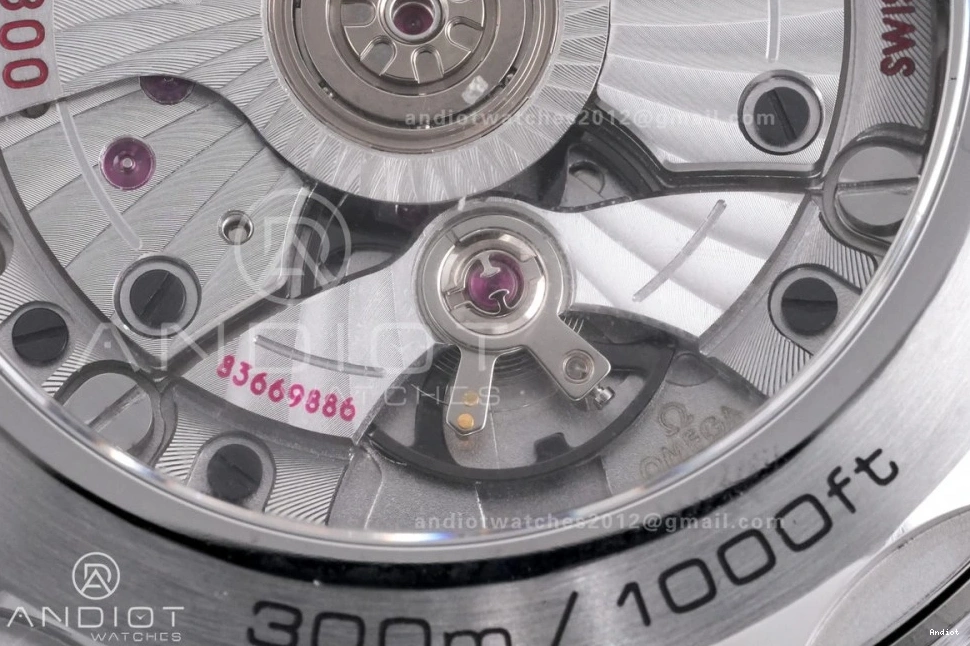 Asian V4 1:1 Green Dial Seamaster Best VSF Clone Edition Bezel Green 300M Ceramic Bracelet Super 8800 On Diver SS 1219